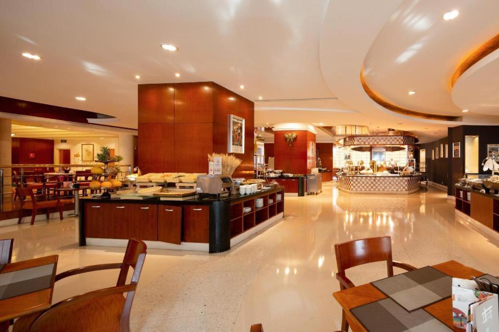 Kai Wah Plaza International Hotel Kunming Kültér fotó