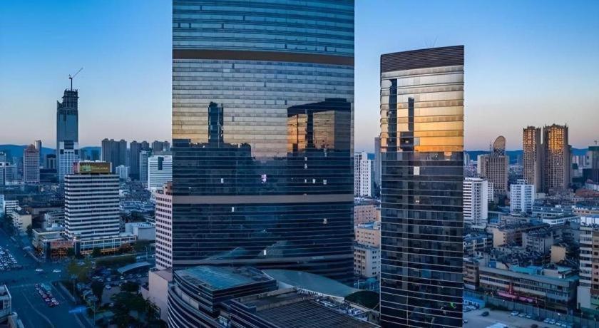 Kai Wah Plaza International Hotel Kunming Kültér fotó